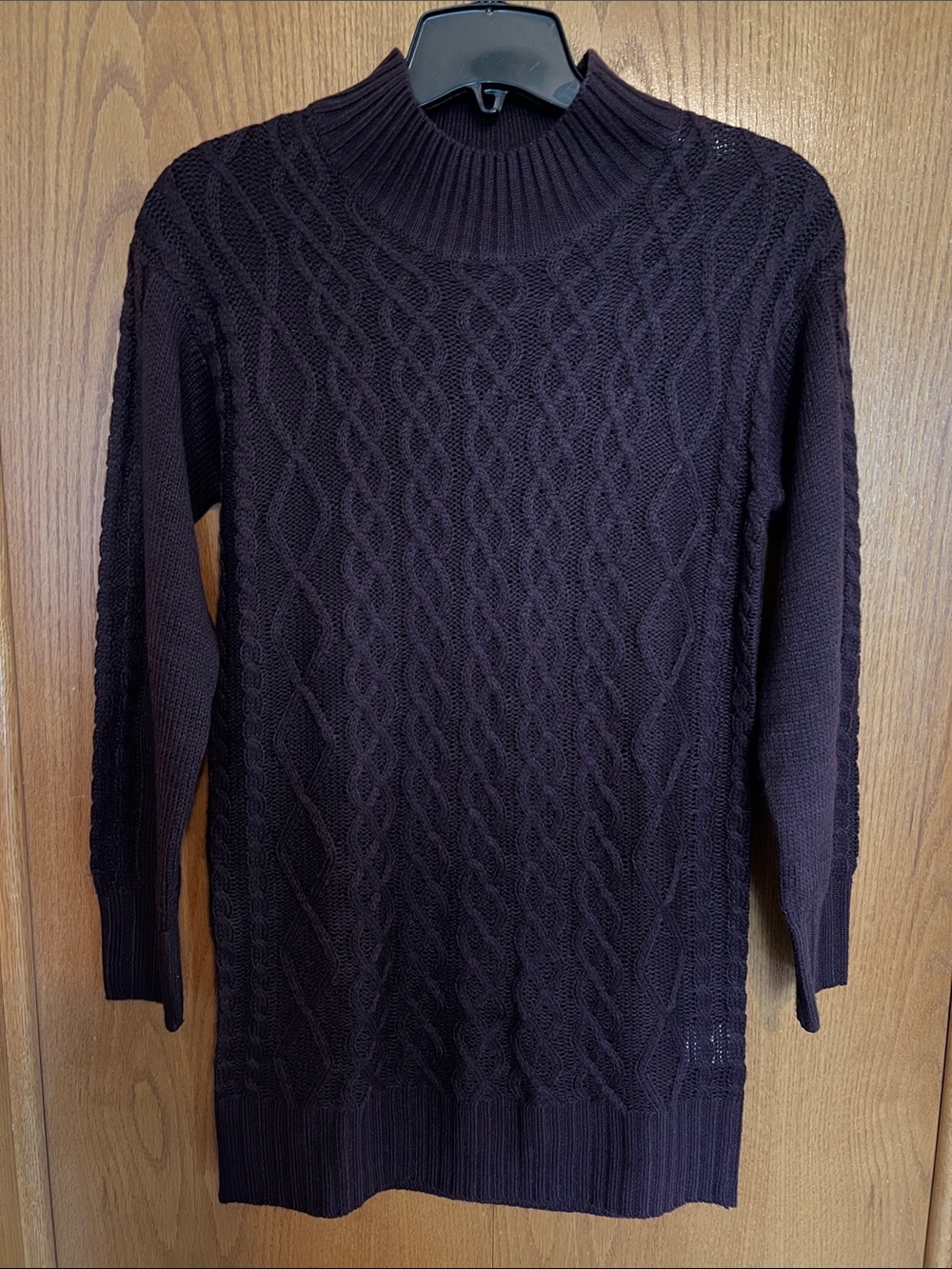 Women's Cable-Knit Mock Neck Sweater - Deep Plum